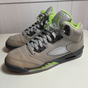Size 7Y (GS) - Jordan 5 Retro 2022 Mid Green Bean